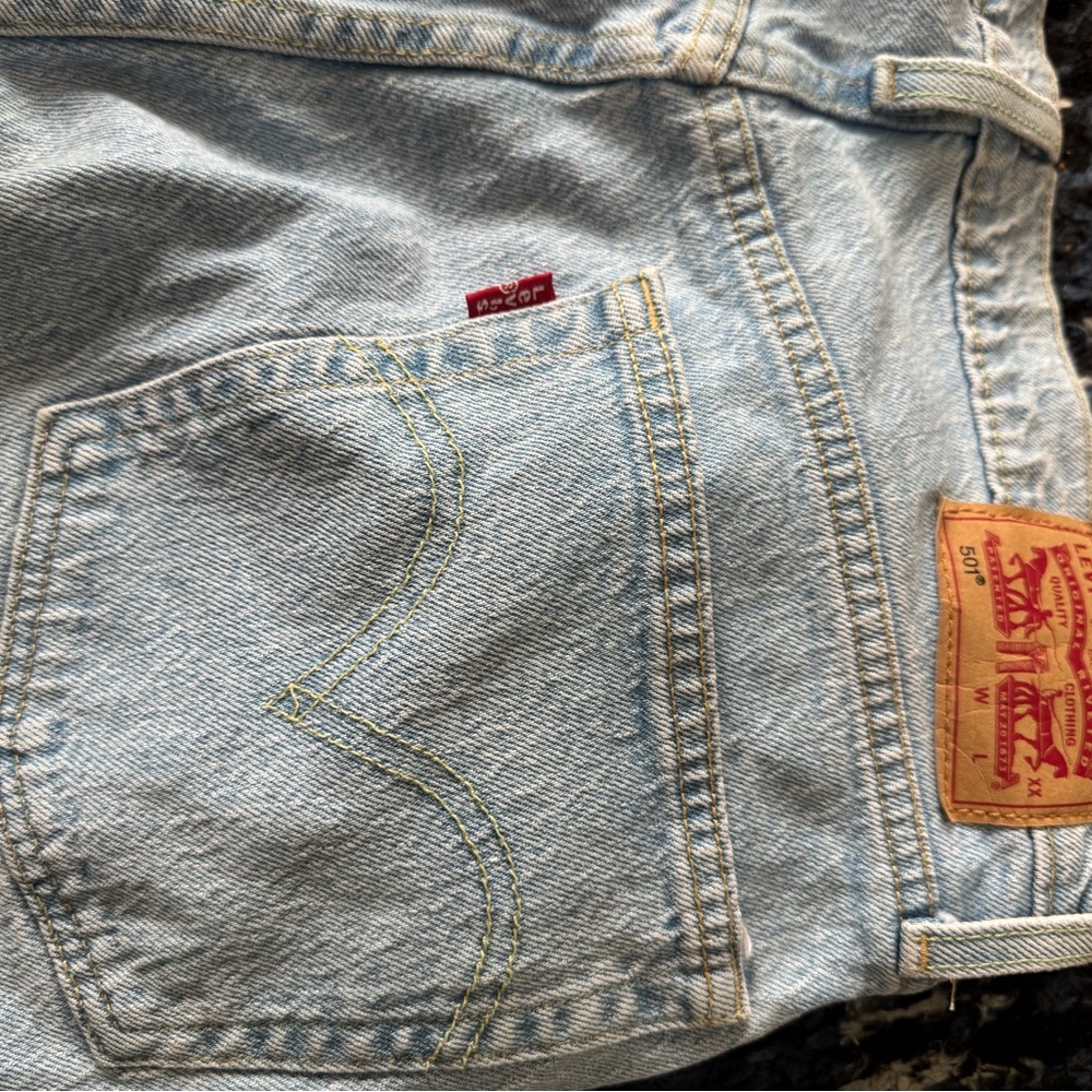 Levi's Sky Blue Relaxed Women’s Jeans